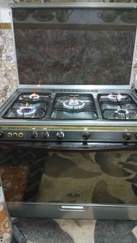 فرن • مستعجل • شارع ٨٠