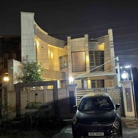 للبيع : بيت مساحة ٣٣٠ م واجهة ٨.٢٥ بالاقتصاديين شارع ١٥ ٥ غرف نوم ، ٤ ...