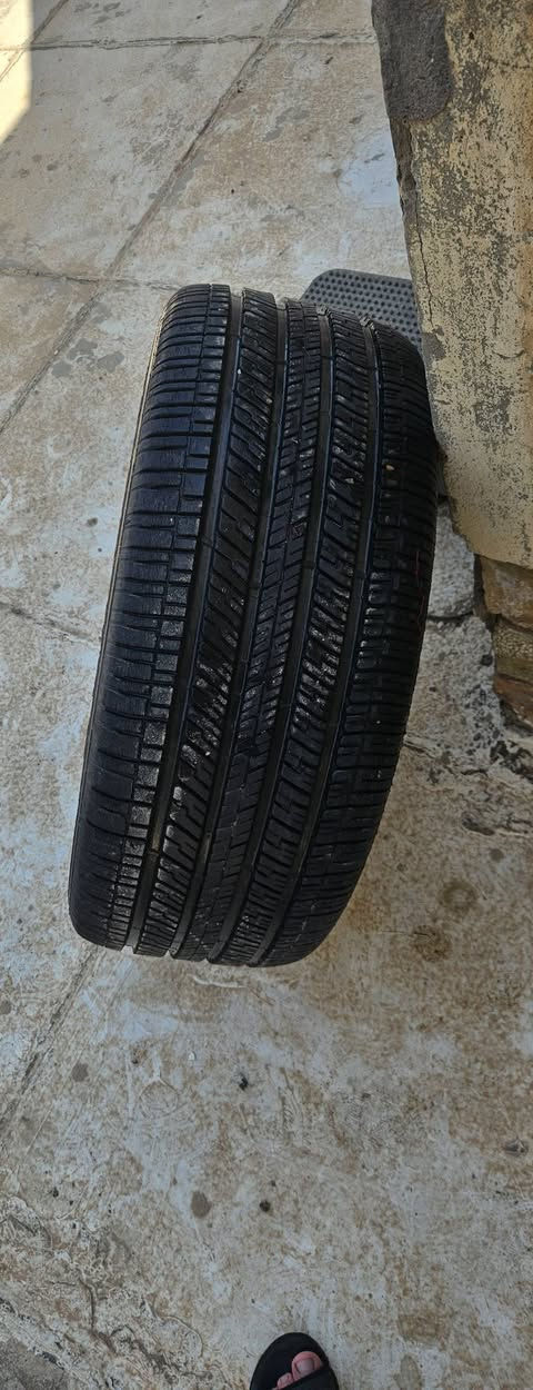 سبير رانج روفر للبيع نظيف جدا  ب٧٥ 
للاستفسار ***********
