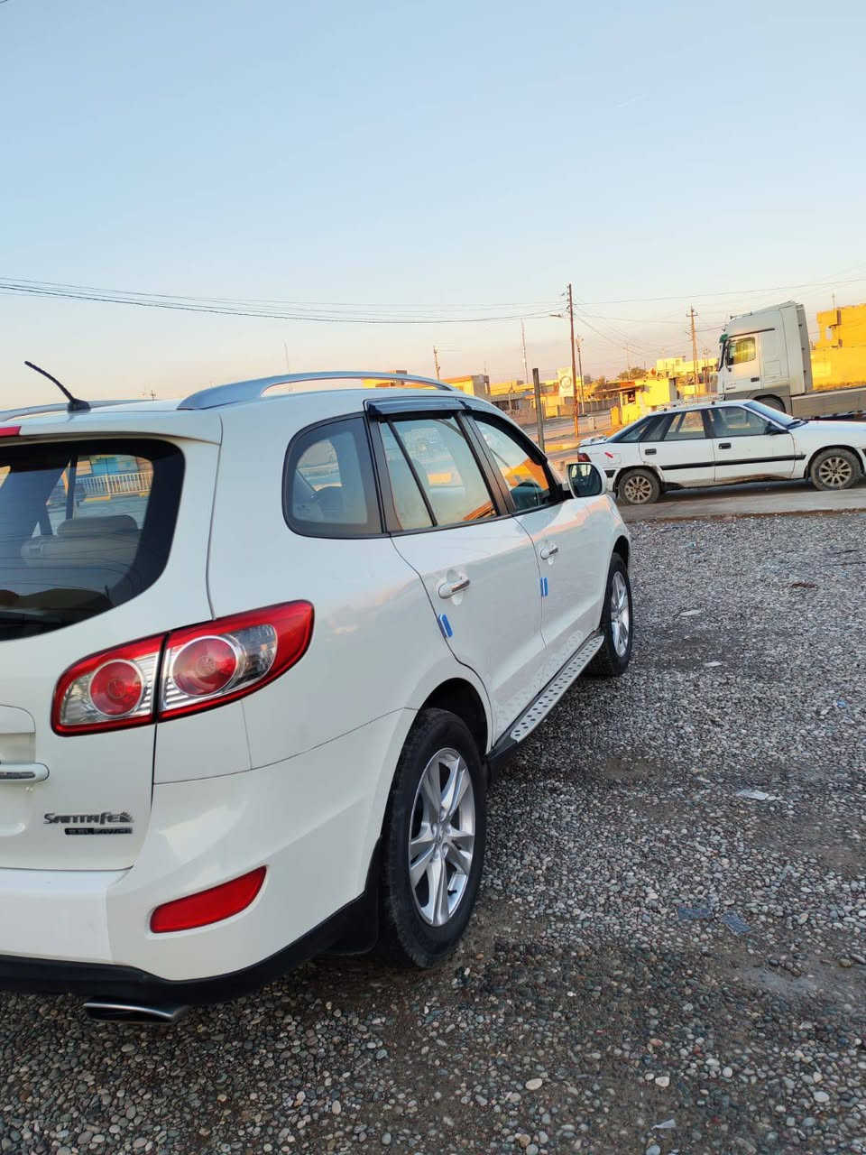 السلام عليكم للبيع هونداي سنتافيا موديل 2010رقم اربيل سنويه لغايه 2030 محرك سته سلندر 3500 سياره مكفولة من الحادث فقط ربع بوند صبغ موضح بالصور  7راكب تبريد مركزي ثلاث قطع  فتحه بالسقف تحكم استيرين جهتين دشبول صاج المرايا شفط اشاير بالمريا السياره باسمي شرط التحويل مكاني الموصل
السعر 150
***********
