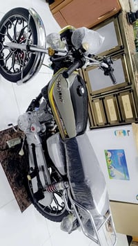 سيفان 2024 • مكينة ٢٠٠ • شاشة بلوتوث