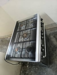 طباخ للبيع السعر 175 وبي مجال اتصال على الرقم 07700503616