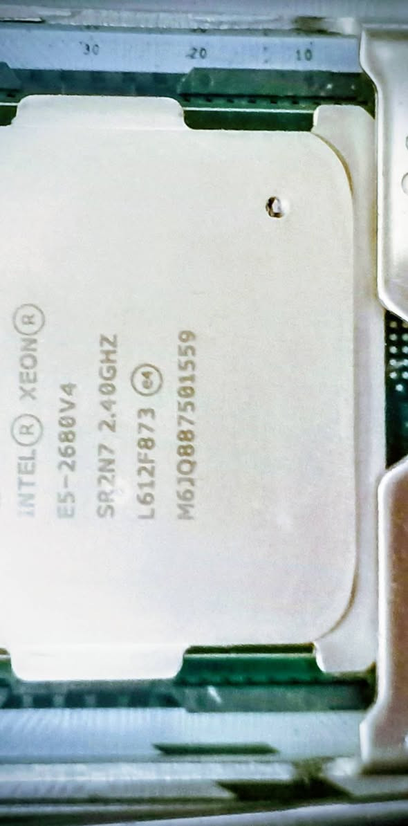 كومبو - بورد + معالج + رام 
 تفاصيل بالصور 
السعر 110 الف


**إذا كنت صاحب هذا الإعلان وتريد حذفه لأي سبب، رجاءا أرسل رسالة إلى الدعم الفني**