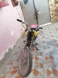 كلك لبيع سعر ١٠٠ وخمسين وبيه مجال07881099752