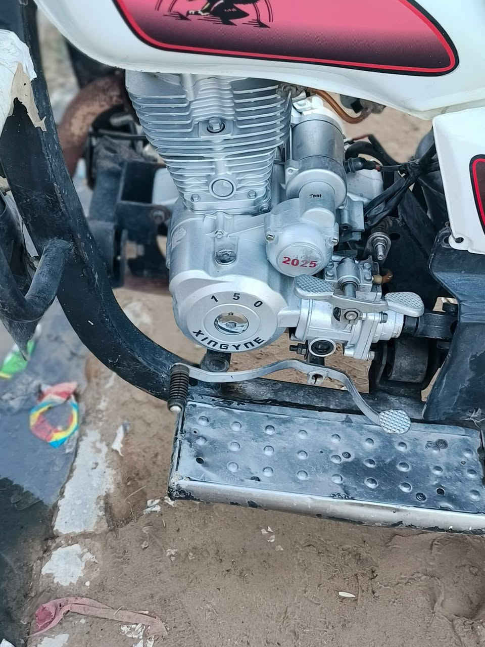 السلام عليكم ستوته موديل 20 محرك 25 شغال كل شيء بيها سعر 1,75 بيها مجال حق الجيه شيء قليل(‏‪***********‬‏
