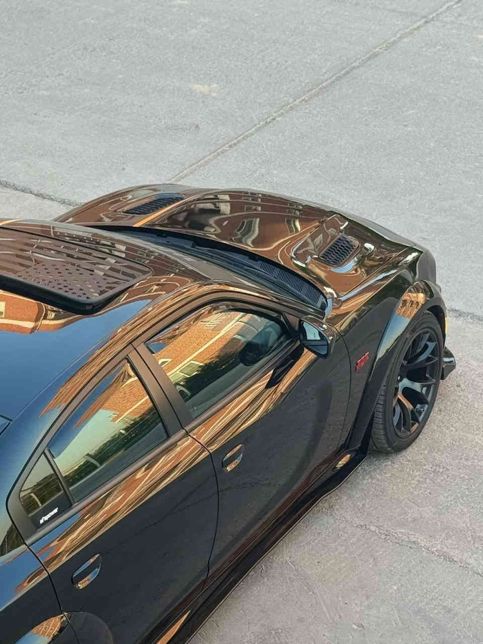 ‏☠️ Dodge Charger Last Call Orange Edition 🔥
نوع السيارة : دودج جارجر وايد بدي اصل لاست كول النداء الاخير اورنج اديشن

اورنج ايدشن فول واحد على واحد ‎اعلى فئه بالجارجر وكم قطعه بالعراق من هاي السيارة معدودات
سنة الصنع : 2023 
المسافة 17  الف ميل فقط ( كلش جديدة) 
رقم السيارة : رقم بغداد ( باسمي ) / تحويل مبااشر
حالة السيارة : وارد امريكي 

( فقط جاملغ وبنيد) الباقي كفاله عامه

‌‎مصروف عليهة عليه اهوايه ومصلحه تصليح مال جناي كله وكاله رجعت مابيهة نقص برغي
 
 المواصفات 1/1 فول الفول اعلى شي 💯

فتحة سلايد 
رادار امامي
رادار جانبي 
رادار خلفي 
كشنات جلد كنتاره اورنج ادشن كهرباء
تبريد تدفئه كشنات امامي خلفي 
استيرن كهرباء تحكم وتدفئه 
خزن ميوري 3 وضعيات 
تشغيل عن بعد 
سستم سماعات الباين 
شاشه كبيره 
ويلات السياره مال جارجر جلبريك بلاد من وكاله 
فجوج 6 بستم
فلنجات كبار مال هليكات 
 مكينه 6400 كفاله عامه 
وبعد مواصفات الوايد بدي الخ  مينعدن 

مكينه وكير وكاردن واكسل كفاله عامة 💯

الاضافات الي عليها 

برمجة مصطفى ايكل كامله كير ومكينه وفتح لىك العقل 
اكزوز كورسا اكستريم امريكي اصلي جديد 
ولف حماوه مشموتو 82
شوته مفتوحة AFE 
ستريس بار SRT 
تخم تاير جديد امامي خلفي 315 جديد 
منضومة لايت زنون نهاري من شركة اوزوم 
اويل كاج كان بوليت 
اويل برثر 
دركة RPM كاربون فايبر اصليه 
شيفتات استيرن كاربون فايبر الياف اصليه 
كفرات تحكم استيرن  كاربون الياف اصليه
لحيه اماميه
دوش اضافيه
شفقه ع جامه الخلفيه 
احزمه لون اورنج ادشن بلاد 
دون بايب وتفريغ علي الوادي 
الغراض كله ب سياره جديده واصليه ومتعوب عليها كلش

السعر : 355 ورقه وبيه مجال بسيط  للشراي 
الموقع : بغداد زيونه 📍
للتواصل الواتساب او اتصال صاحب سياره 👇🏻
*********** 📱⁩⁩⁩⁩⁩⁩⁩⁩
