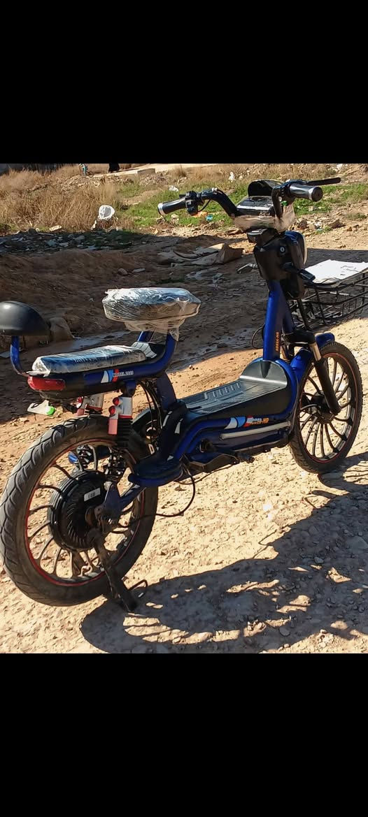 السلام عليكم ورحمة الله وبركاتة دراجة شحن للبيع مكان ديالى بعقوبة السعر 250وبي مجال اسعار مناسبة جداً ما اريد مراوس بس بيع موجود اي استفسار علة هذا الرقم ***********
