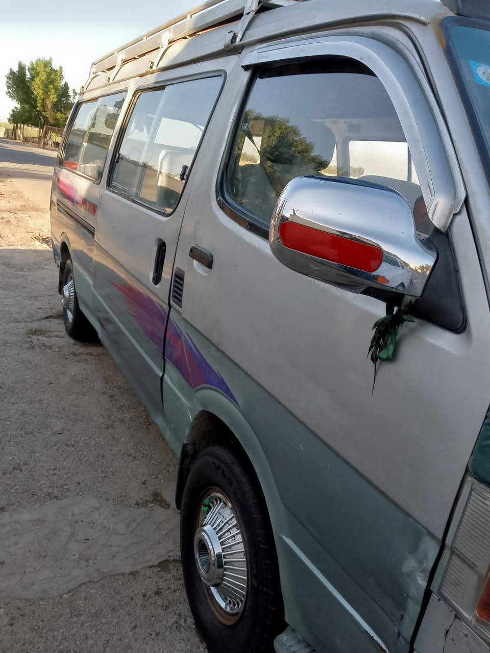 السلام عليكم ورحمة الله وبركاته فتون للبيع موديل ١٠رقم نكليزي بابل مكاني البياع الشرطة الخامسه دوانم عارضها 60 (***********
