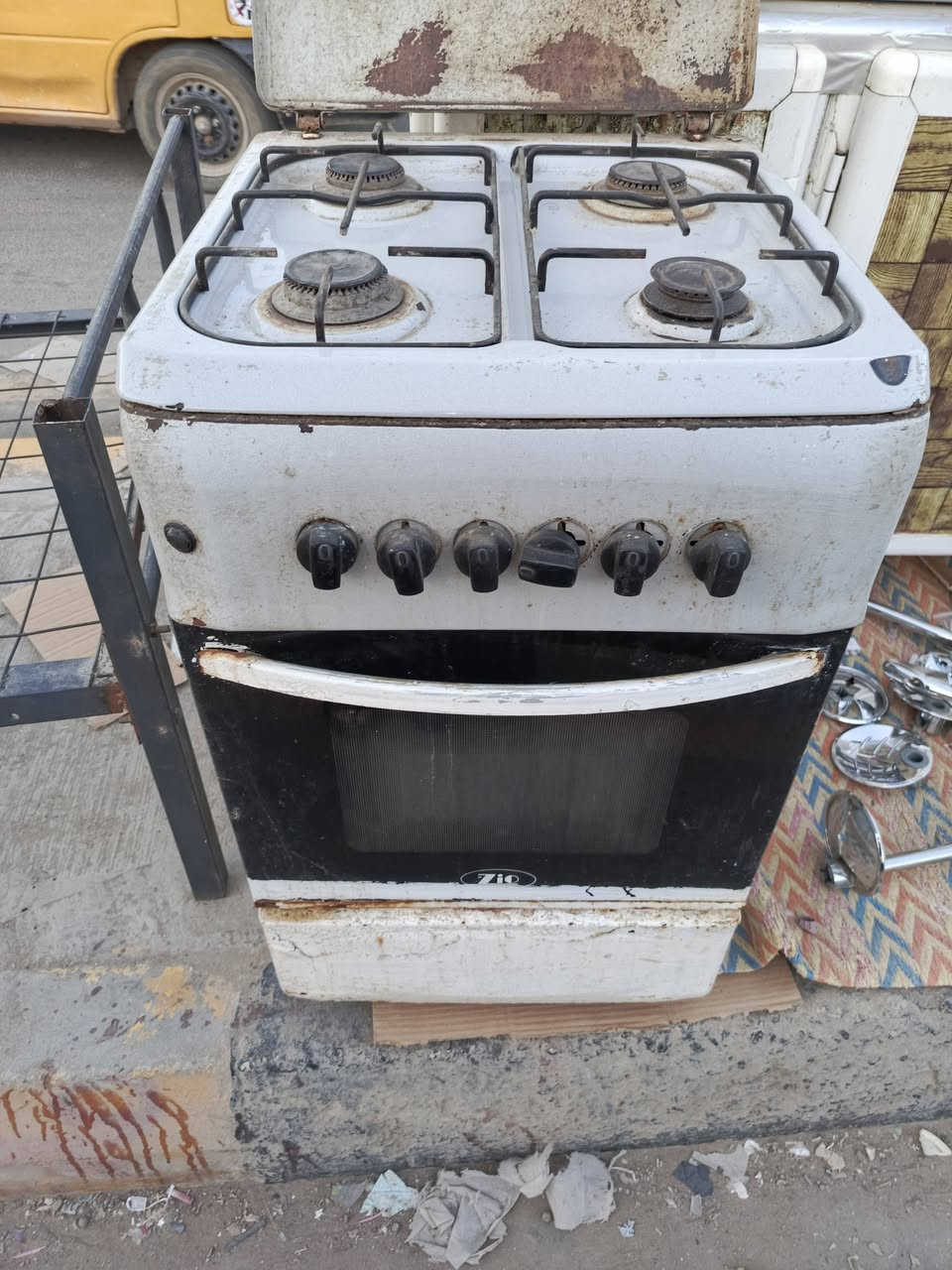 غراض نضيفه للبيع كلمن وسعره ***********
