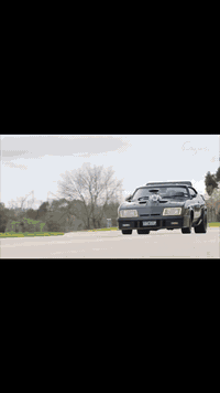 موديل سيارة 1/18 • غرين لايتنغ • توصيل جميع المحافظات