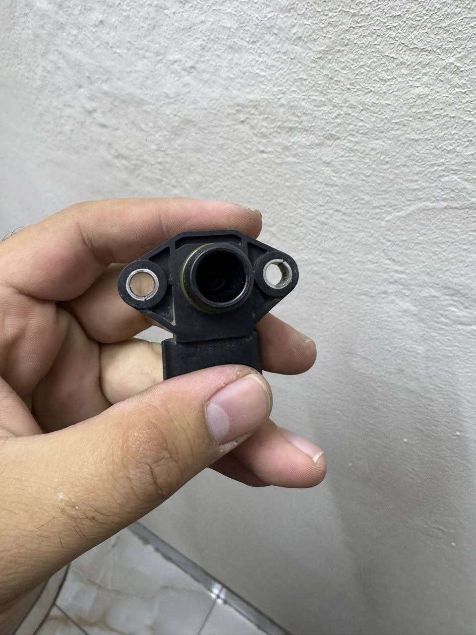 ماب سنسر 
مهافي ازيرا سنتافي القديم 
اصلي تفصيخ نضافة 100‎%‎ ضمان العمل 
السعر 20 الف والتوصيل مجاني داخل بغداد 
للحجز ***********
