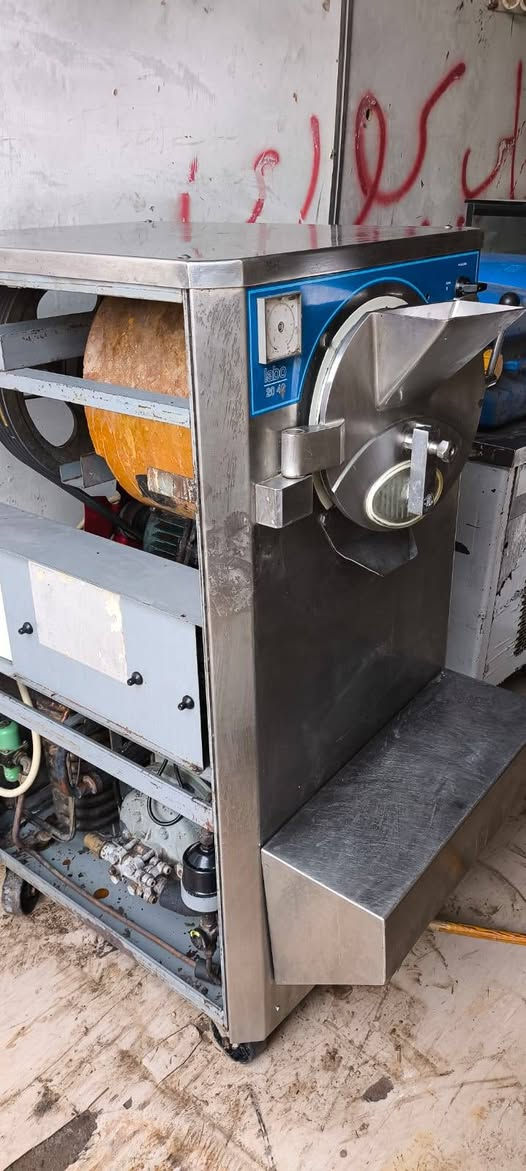 ds
كربجاني ايطالي نضافه فول
تبريد شلال ماي
وضع الشركه استخدام قليل
شرط التجميد والشغل
***********
غير متواجد بلفيس
