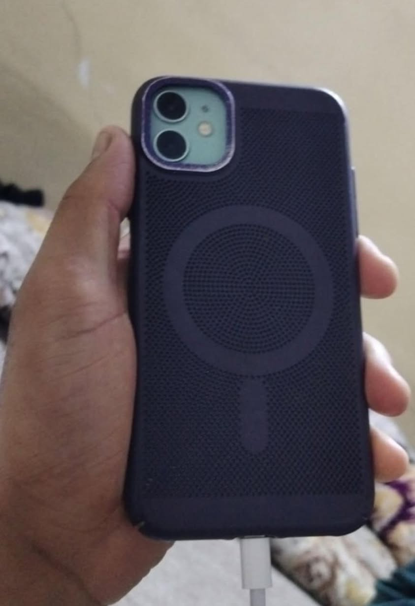 ايفون 11 عادي لون فستقي
ذاكره 128 بطاريه 100 مبدله اصليه
 شاشه مبدله اصليه بشرط
ظهر مكسر كله
جهاز نضيف ببجي 60 فريم
شاصي نضيف
للاستفسار خاص سعر(170)


**إذا كنت صاحب هذا الإعلان وتريد حذفه لأي سبب، رجاءا أرسل رسالة إلى الدعم الفني**
