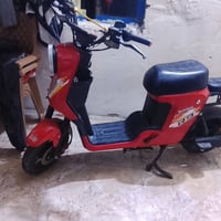 R9 • شحن • بطاريات