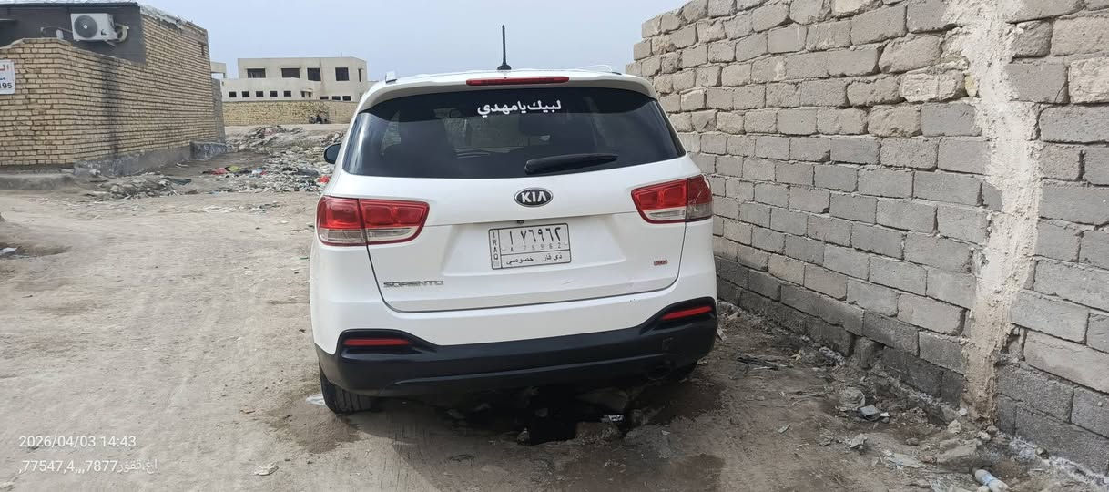 سلام عليكم ..سياره سورنتو  محرك 4..مديل 16 سياره .. حداديه ومكينه نعمه من الله . وارد أمريكي   .. والسياره بأسمي  ثاني يوم مداور    ورقم السياره ذي قار   العنوان  سوك الشيوخ  .. السعر65 1 وبيه مجال‏‪***********‬‏
