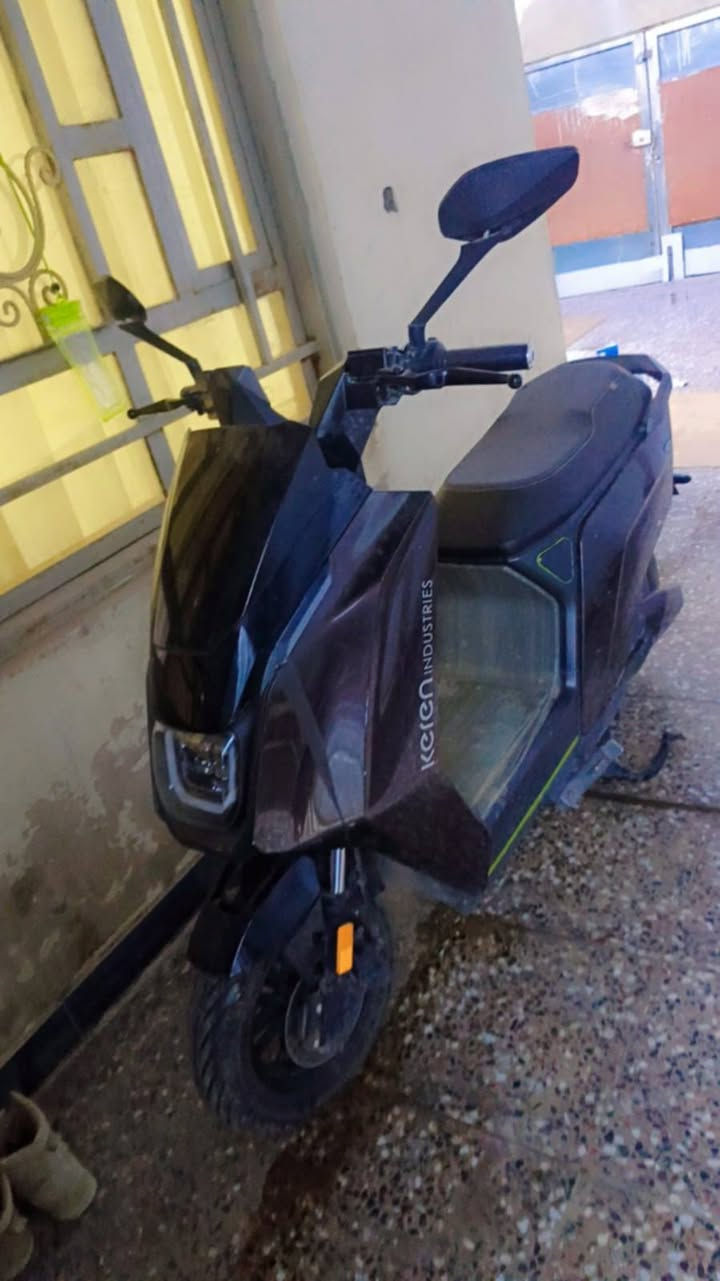 اسلام عليكم دراجه شحن نضيفه جديده كلش السعر ٧٠٠ مكاني بغداد حي البتول  ***********
