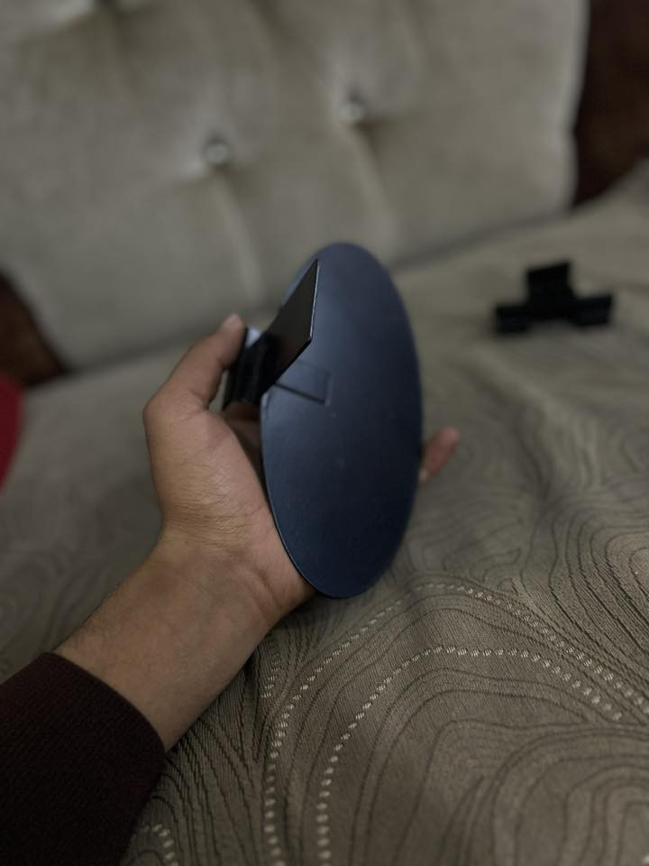 سلام عليكم قطع عرض حذيه-وستاند ملابس 
(مستعمل ) نضاف 
بلاستك69قطعه
حديد 48قطعه
ستاند24
صغيره 24
يفيد اهل مشاريع 
 

***********
