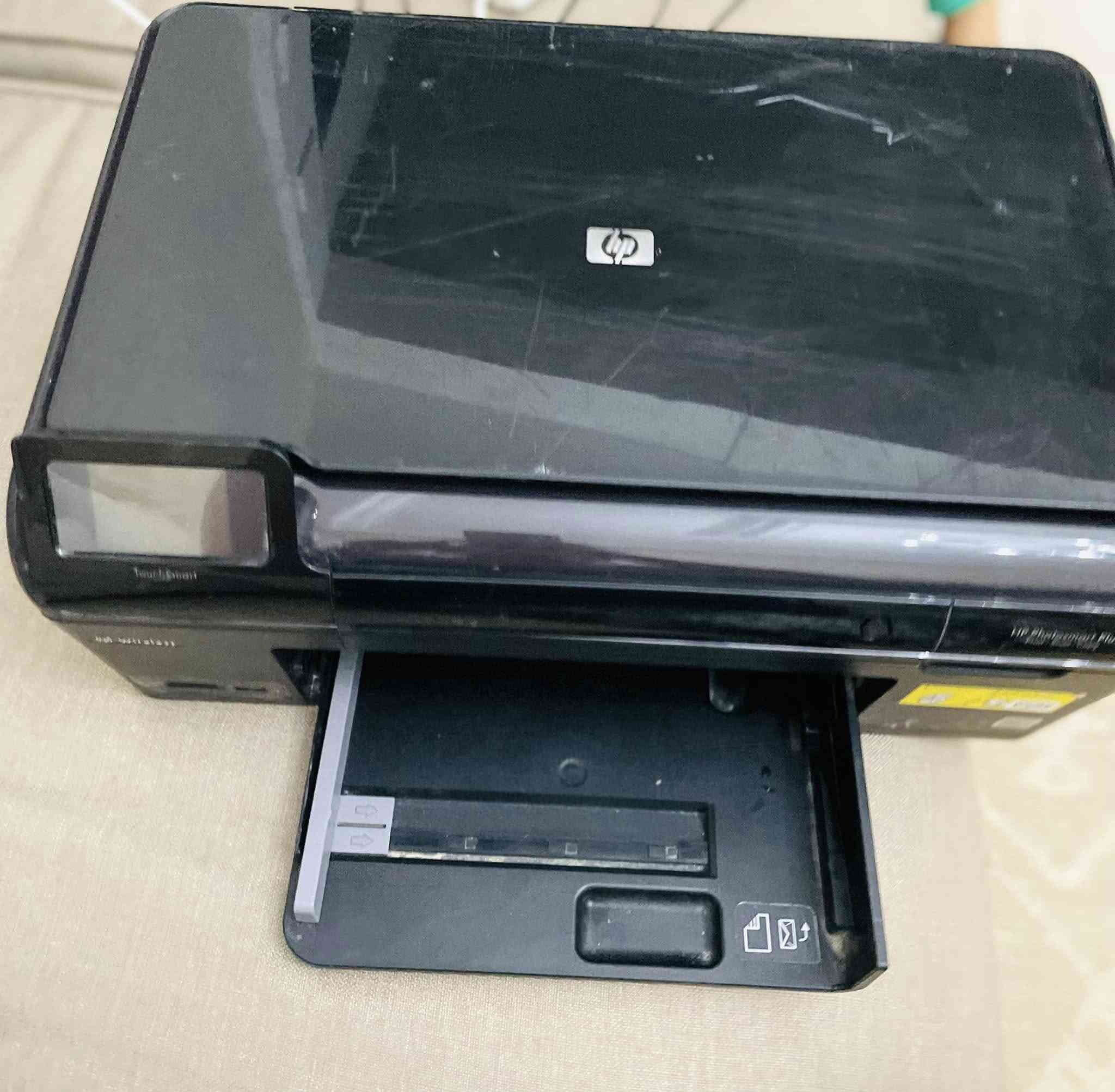 طابعه ملونه وعاديه استعمال نظيف hp سعرها 500


**إذا كنت صاحب هذا الإعلان وتريد حذفه لأي سبب، رجاءا أرسل رسالة إلى الدعم الفني**