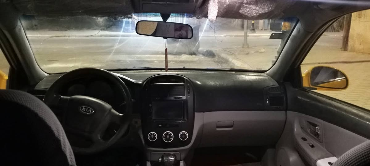 السلام عليكم سبكتره للبيع او مراوس 2009 أمريكي
 حجم المحرك 2000 
بيهة ضربه بصيطه بلباب الخلفي مامسويهة 
رقمهة ذي قار  دولي مصفره هيئه وغرامه سنويه ل 29 تنتهي مكان السياره سماوه 
سياره بيهة تعديلات بصيطه السعر 73 وبيهة مجال


**إذا كنت صاحب هذا الإعلان وتريد حذفه لأي سبب، رجاءا أرسل رسالة إلى الدعم الفني**