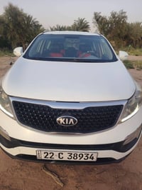 سياره سبورتج 2015 خليجيه كفالة محرك وكير مصبوغه صبغ عام جماليه توجد ضر...