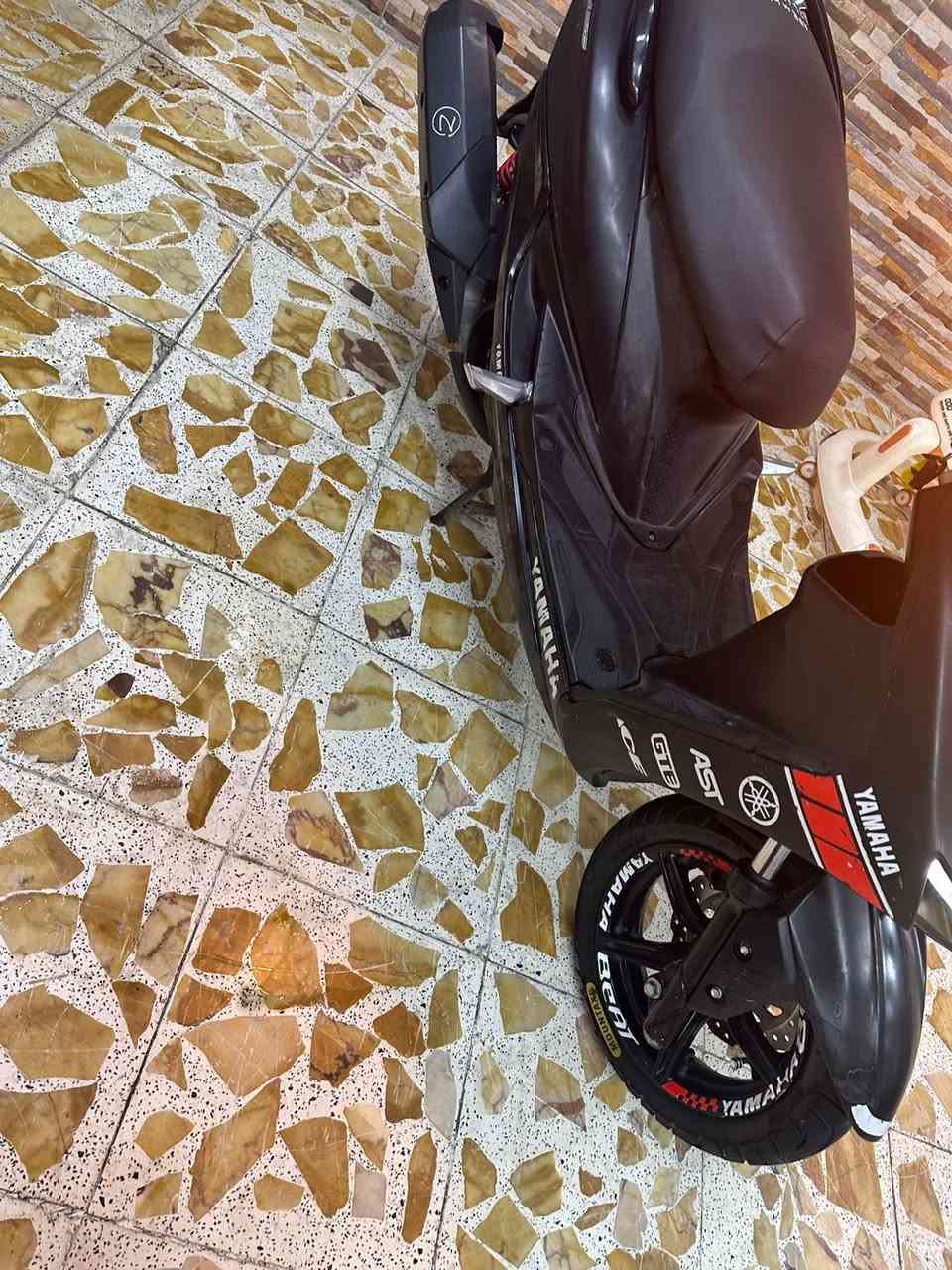 دراجه سكنس فحل لدحديث شمعه مال رمبه ماشيه ٢٤الف ياباني اصلي قبق البانزين نفخ ستان كهرباىي نوزل خطين شلعه معدل خيرمن الله كفرات اصليه دراجه مكفوله مكينه ناعمه لوك مكفوله اي نقص مابيه المكان بغدادالكرخ السعرمليون و٤٠٠ الف الاتصال على الرقم ***********
