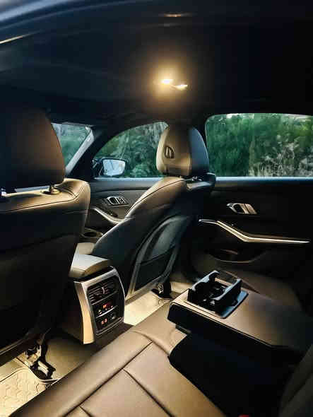 BMW (330i)
موديل 2020 وارد امريكي
مواصفات (كامل بدل ام باكيج)
رادار /حساس ٣٦٠درجة/اوتو هولد /اوتو ستوب/لايتات متحرك/لايت ادابتف/كشن خزن/سلايت…
ماشي (٥٥الف)مايل
  
سيارة بيها ٣ قطعة صبغ بدون دواخل
وفحص و الهزة جديد.
السعر (٢٢٥$)بيها مجال شوية
 
رقم:*********** 
واتساب
