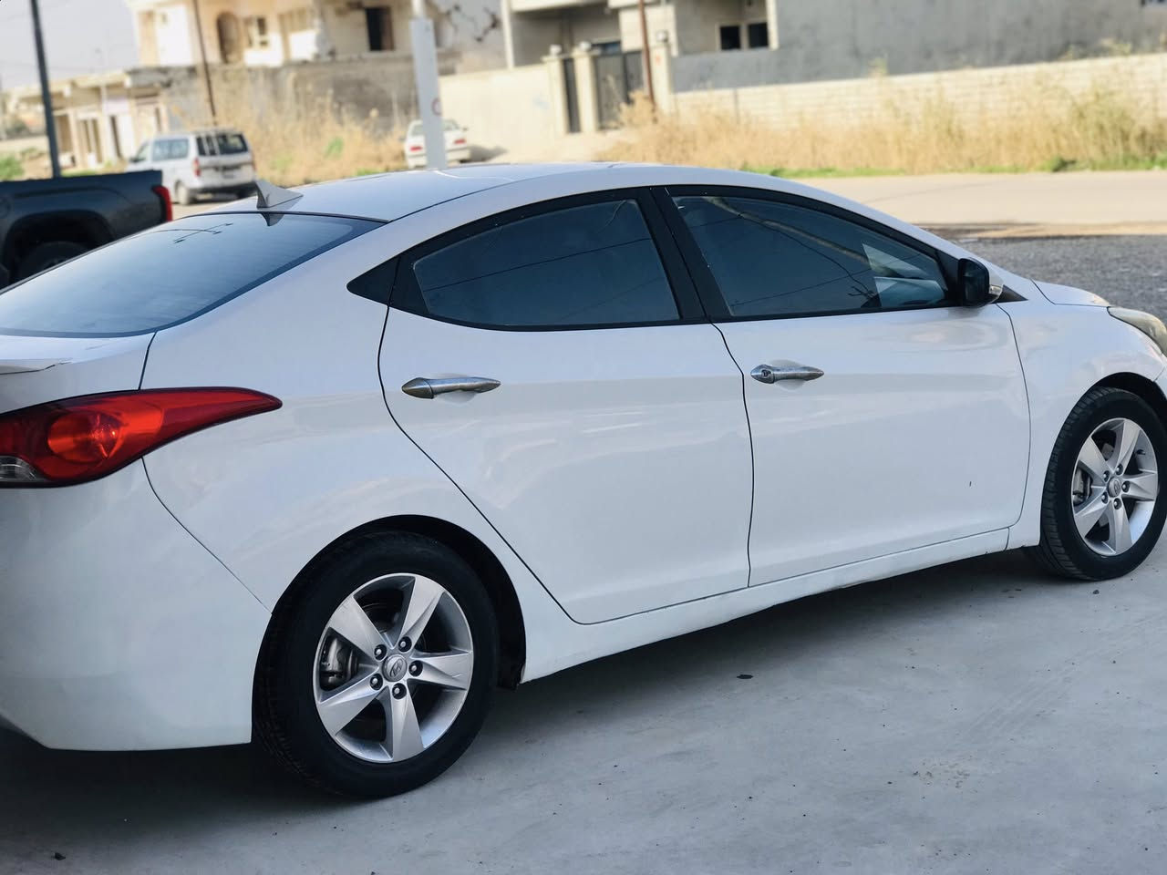 النترا مضلع 2012 خليجي
صبغ باب خلف بدون دواخل 
مكينه حجم 1600 شرط مامفتوحه كير اوتوماتيك 
رقم اربيل سنويه ساقطه شرط التحويل 
السياره جاهزة طخم تايرات تبديد حداديه مابيها مصرف 
السعر 108ورقه وبي مجال بسيط 
مكان السياره بعشيقه 
***********
***********
