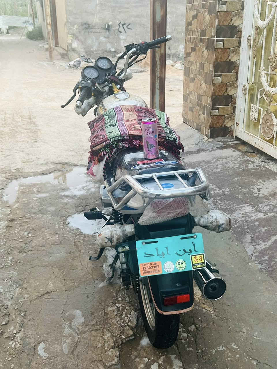 السلام عليكم.                                                                          دراجة دايون عضم للبيع الدراجة جاهزة كاملة نقصها فقط تانكي الدراجة برغي مامفتوح بيها ومرقمه سنويه باسمي احولك ثاني يوم السعر مليون و500 وبيها محال للطيبين متواحد خاص وهذا رقمي فقط ع خط *********** وهذا بي واتساب***********
