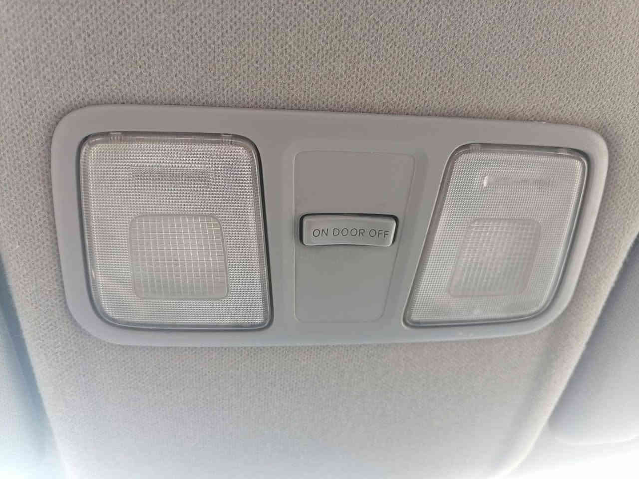 السلام عليكم اكسنت لبيع 2012 كفالة من الفتح والتبديل عد طخات بسيطة. سيارة جديدة وصبغة وحدة فقط محرك وكير مكفولات من الفتح والعطل حداية امامي + خلفي جديدة  رقمها دولي الجديد مكان سيارة الديوانية
***********
