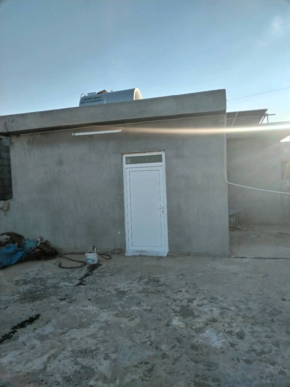 سلام عليكم
دار للبيع في الصالحي يبعد ١٠٠ متر من جامع الصالحي خدمات كامله تبليط ومجاري المساحه ٢٠٠ متر يتكون من كراج وحديقه واستقبال ومطبخ وهول و٣ غرف نوم واحده طابق ثاني مساحتها ٩ *  ٤  صحيات داخل وخارج حتى ستايكر مشتغلينه اعلى واحد بالفرع سنه البناء ٢٠٢٠ فول سيراميك فقط سقف ثانوي وصبغ بعد مامشتغلينه السعر ٦٢ 
***********