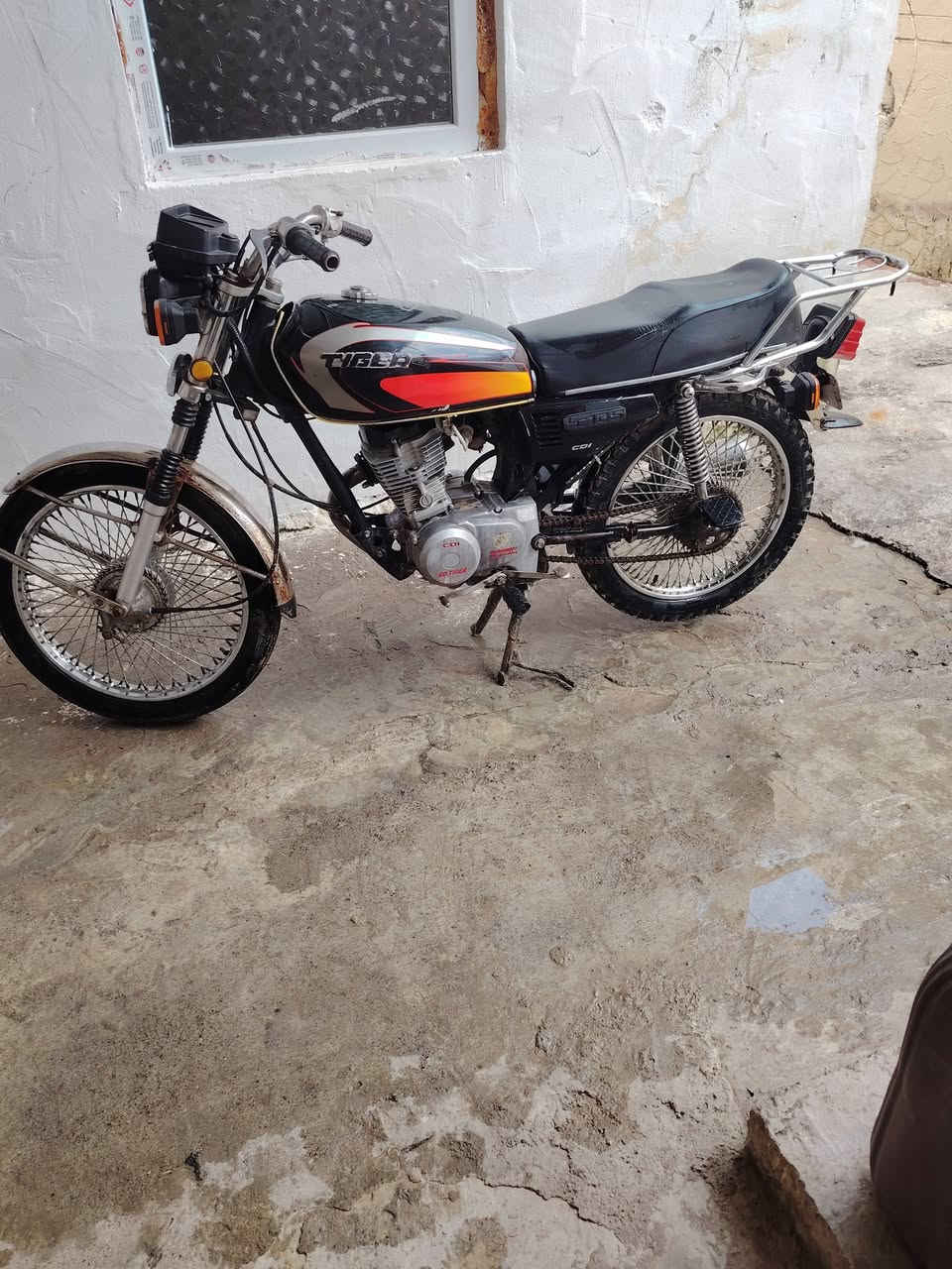 ماطورللبيع نظيف تواصل خاص


**إذا كنت صاحب هذا الإعلان وتريد حذفه لأي سبب، رجاءا أرسل رسالة إلى الدعم الفني**