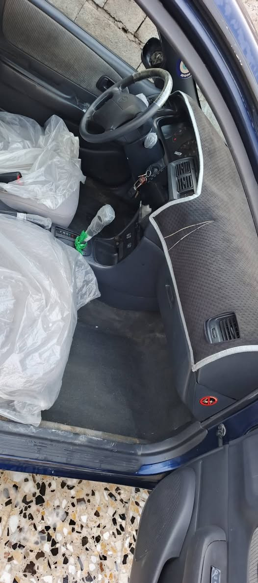 البيع كورلا وارد امريكي يسره بلادي سيارة موديل 96 معمره سيارة ليبل واحد  سعر68 وبيه مجال بسيط العنوان بغداد ناحية الوحدة ‏‪***********‬‏
