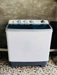 غسالة • ٢٧ كيلو • تغسل بطانيات