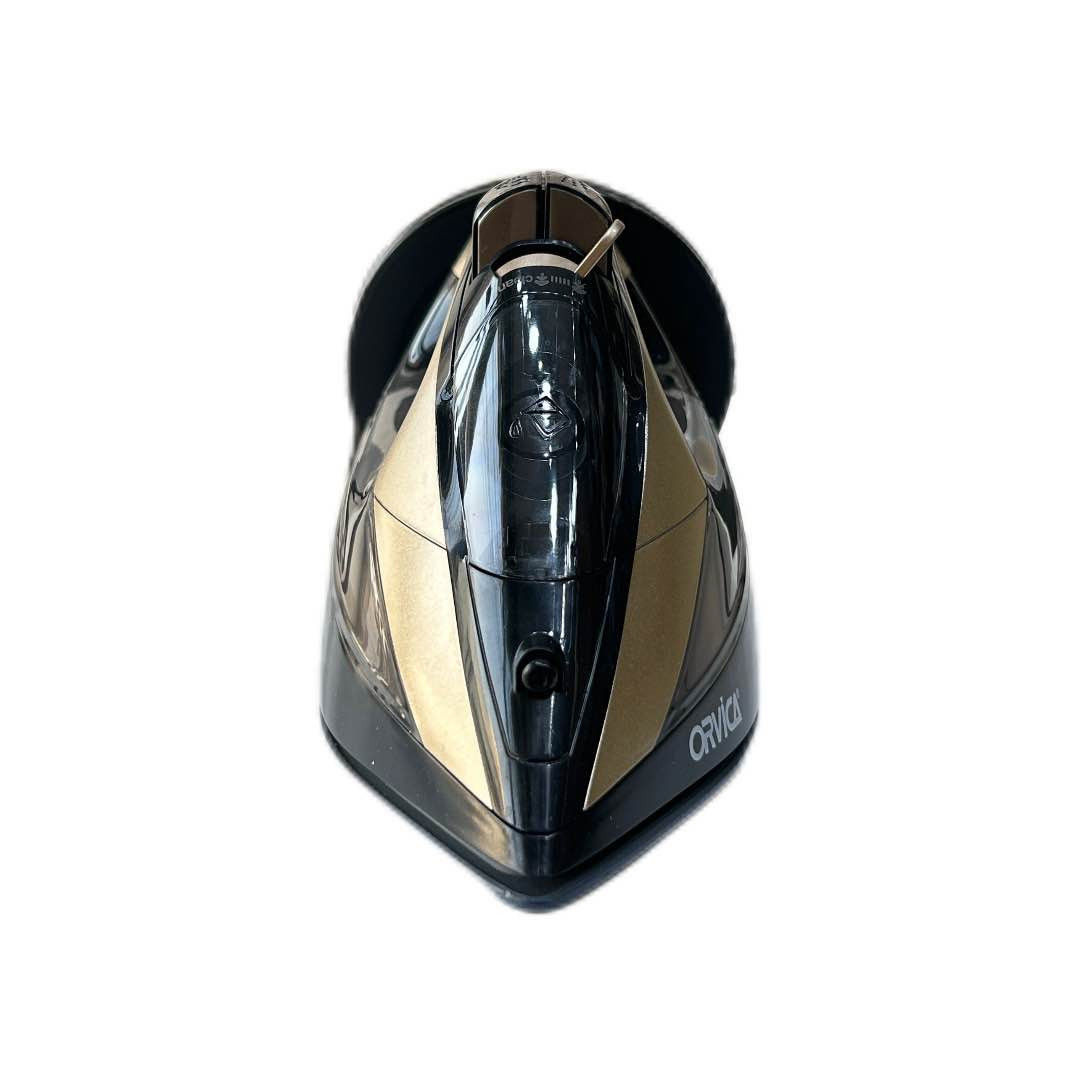 تجربة كيّ مثالية
مع مكواة ORVICA اللاسلكية ذات الأداء العالي والتصميم الذكي، بقوة 2800 واط وسطح خزفي فائق النعومة يحمي الأقمشة ويوفر انزلاقًا سلسًا على جميع أنواع الملابس

وظيفتان في جهاز واحد: وضع سلكي ولاسلكي لتوفير مرونة وسهولة في الاستخدام.

سطح خزفي Ultra Care: طلاء سيراميكي خاص يوفر حماية فائقة للأقمشة ويمنحك كيًّا سريعًا وفعالًا

انفجار بخار قوي: لإزالة أصعب التجاعيد بفعالية فائقة.

 بخار رأسي: لكي الستائر والملابس المُعلّقة دون الحاجة إلى طاولة.

رشاش ماء: لتليين الأقمشة العنيدة قبل الكي.

 التحكم في درجة الحرارة: قرص بخار دقيق مع نظام التنظيف الذاتي.

 نظام منع التنقيط: يمنع تسرب الماء حتى عند الكي بدرجات حرارة منخفضة.

 خزان ماء كبير بسعة 420 مل: لتقليل الحاجة إلى إعادة التعبئة.

 مؤشر طاقة مضيء: يوضح لك حالة الجهاز بسهولة.

 • الموديل: ORM-3514C
 • القدرة الكهربائية: 2800 واط
 • الجهد: 220-240 فولت، 50/60 هرتز
 • السطح: سيراميك
 • سعة خزان الماء: 420 مل

الابعاد : الطول 33cm ‘ العرض 14cm ‘ الارتفاع 14cm بغداد, العراق


**إذا كنت صاحب هذا الإعلان وتريد حذفه لأي سبب، رجاءا أرسل رسالة إلى الدعم الفني**