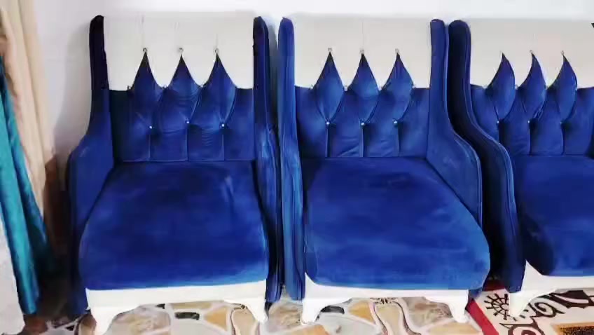 ديوان 12 مقعد تزكام درجه اوله ابلوك اي ضرر مابي  نضيف جدن اسعر 300 لعنوان كربلاء بدايت امن اداخلي يوجد توصيل ***********
