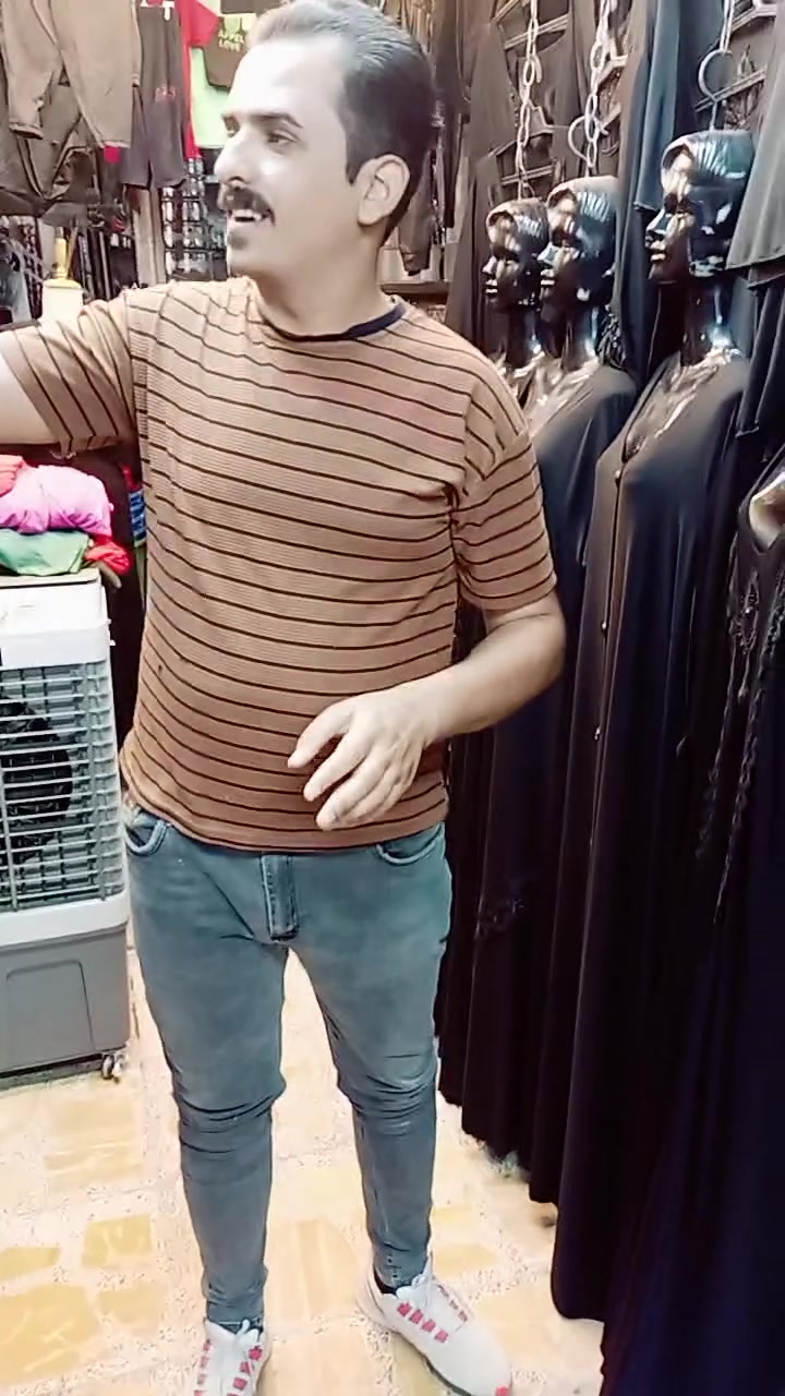 السلام عليكم قماش كابوي درجه اولى ميزان مغسول مكوي كامل خياطه يد ليس جاهز للحجز ***********
