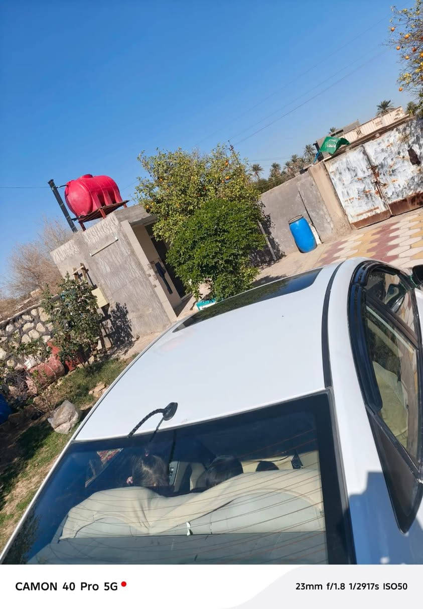 السلام عليكم
اكسنت خليجي موديل 2018  
فول مواصفات 
لد امامي 
فتحة 
مكينة 1600 دوش كفالة
كير AT  كفالة
شاشة 
سيارة ٤ دسك 
اشاير ب مري 
رقم بغداد انكليزي باسمي 
سيارة فؤل باقي مؤاصفات معروفة مال اكسنت 

السيارة جديدة جدا وعلية ادمة كاملة
تبريد ثلج كمبريسير منضومة كاملة مال تبريد وتخم تاير ودهن الكير مبدل جديد صدر امامي خلفي جديد 
 مال جناي  ماشية 108 الف كيلو متر حقيقي 

السيارة صار بية طخة من ورة  كلة بدلناة جديد لان احنة جناية الة 

بدلنة جنطة ودعامية امامية وصبغناهن نفس لون لان مالونت وياة +رباعات جاملغ ملاون وياة بدون اي فتح او شي 

اي شي علئ سونار  بية خير ويدلل 

السعر 113  وبية مجال كلش بسيط  
مكان بابل -حلة 
السيارة علئ ايدنة جديدة كلش 
للاستفسار ***********
بية واتساب
