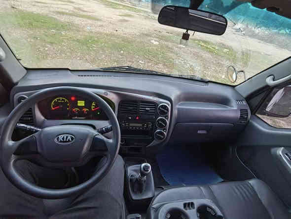 سەرەتا بەناوی خوا
کیا بیلاد2014
سعری 66گەڵا
تەبرید ساردوو گەرم 
بریکی بەسراوە 
کارەبای کامل 
ئیستۆ پی دووای بەسراوە 
ناو بۆدی بەسراوە 
6تایەی لۆک 
تایەی دووای کراوە بە13
کامل جایزە 
بەس چەمچە ی کەمە
شوێن شارەزوور
***********
