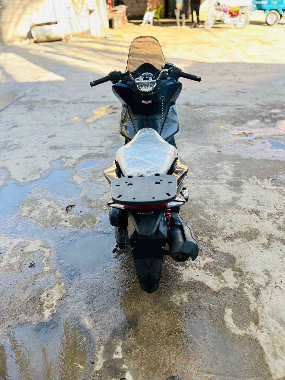 السلام عليكم
PCX
جيل ثاني دراجه مكفوله كفاله عامه 
تدفئه بليدات شغاله
كهربائيات كوله شغاله
مراياته ويااه موجدات
مكاني حله سياحي
السعر خااص (مناسب سعره)
رقمي ***********
