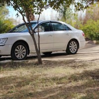 سوناتا للبيع ٢٠٠٩ رقم بغداد بإسمي جاهزه من كل شي تخم تاير صدر جديد مكي...