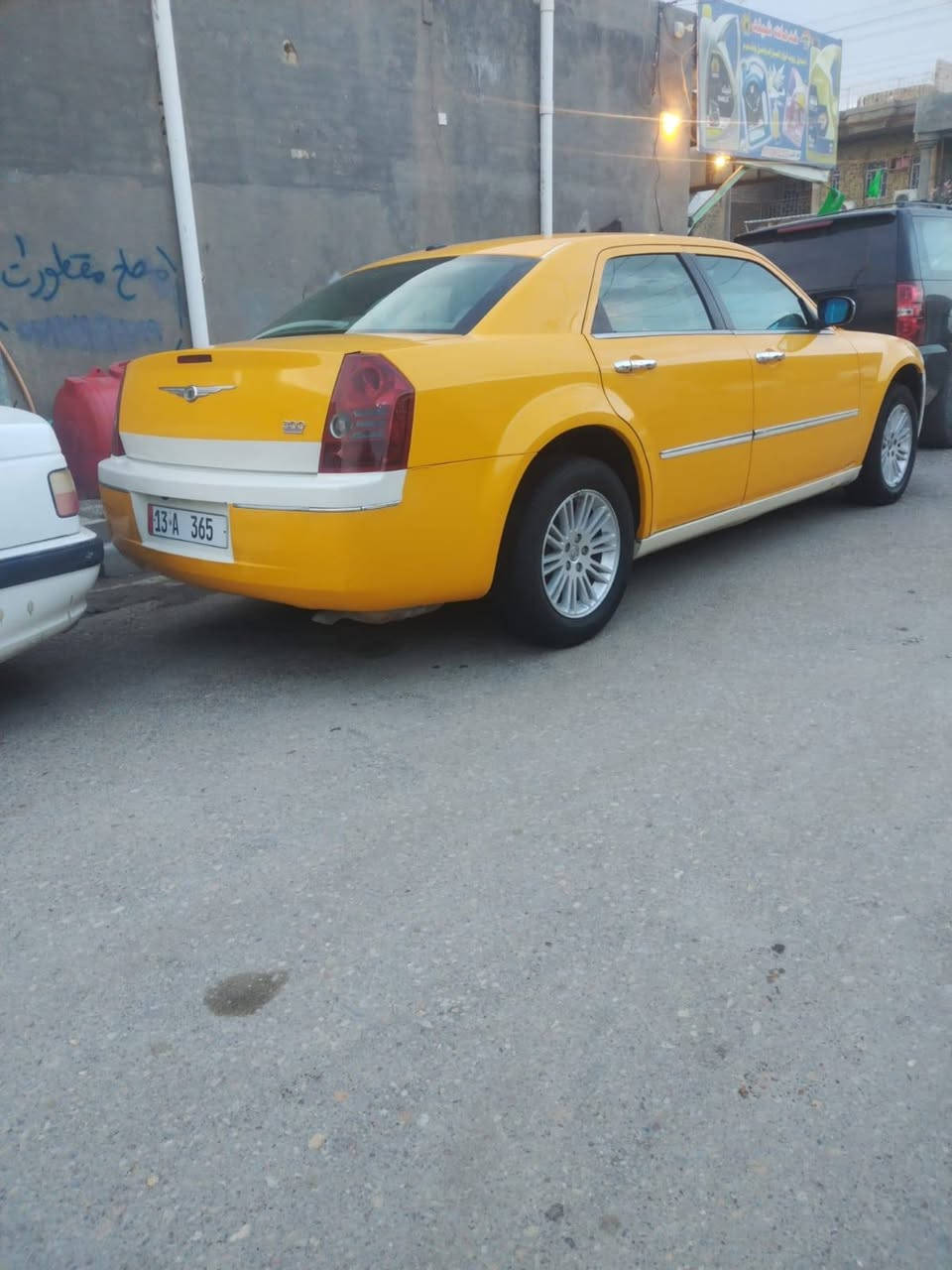 السلام عليكم اوبامه 2010 للبيع مكفوله كفاله عامه مكينه گير اواكسن وتخم تاير  حداديه امامي وخلفي جديده خطها بغداد عماره السعر 120وبيها مجال رقم صاحب السياره*********** صور السونار موجوده
