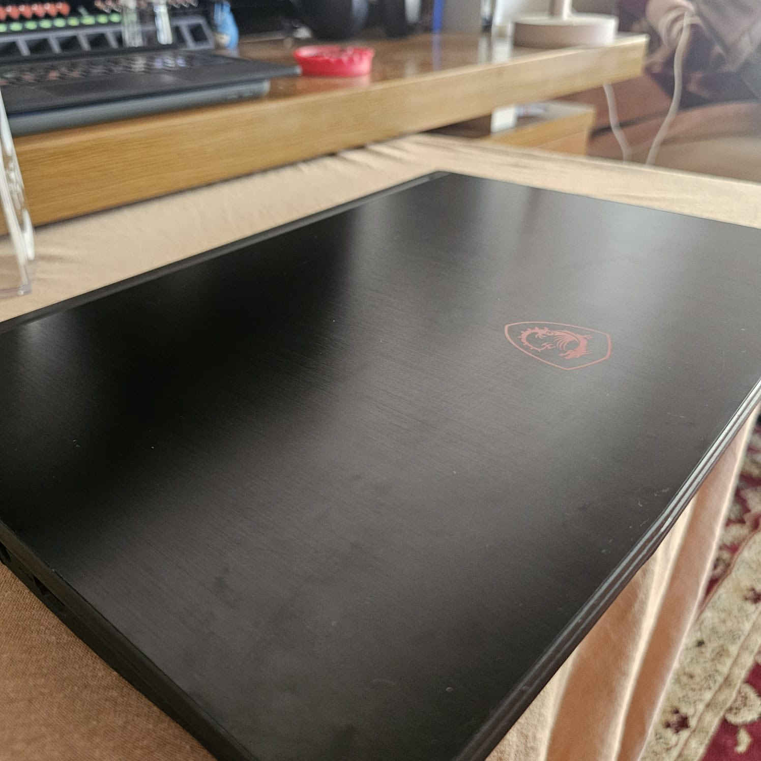 MSI GF65 Thin 9SEXR
المواصفات
.(2.60GHZ تردد) Intel Core i7-9750H :(CPU) المعالج •
6GB بذاكرة) NVIDIA GeForce RTX 2060 :(GPU) كرت الشاشة •
• (VRAM
.Intel UHD Graphics 630 :كرت الشاشة المدمج •
• الذاكرة العشوائية (16GB : (RAM.
.512GB NVMe SSD :مساحة التخزين • .(24H2 إصدار) Windows 11 Home :نظام التشغيل •
جهاز نظافة %100
مكفول كفالة شاملة
عدا دكمه f1 مشلوعه من الكيبورد وموجوده

السعر 870 وبي مجال


**إذا كنت صاحب هذا الإعلان وتريد حذفه لأي سبب، رجاءا أرسل رسالة إلى الدعم الفني**