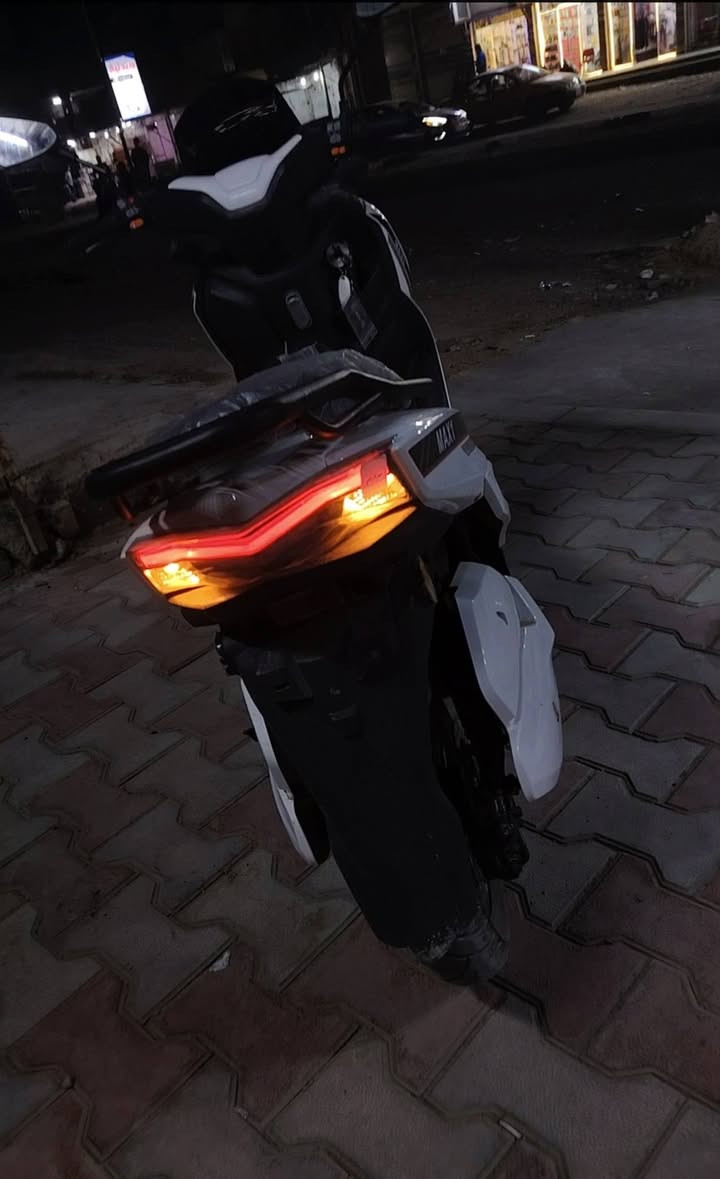 سلام عليكم
دراجة شحن 2025 كفاله عامه 
6بطاريات ليثيوم الملف  m3000
سرعه 100 حقيقي مكان بغداد التاجي
استفسار خاص
***********
