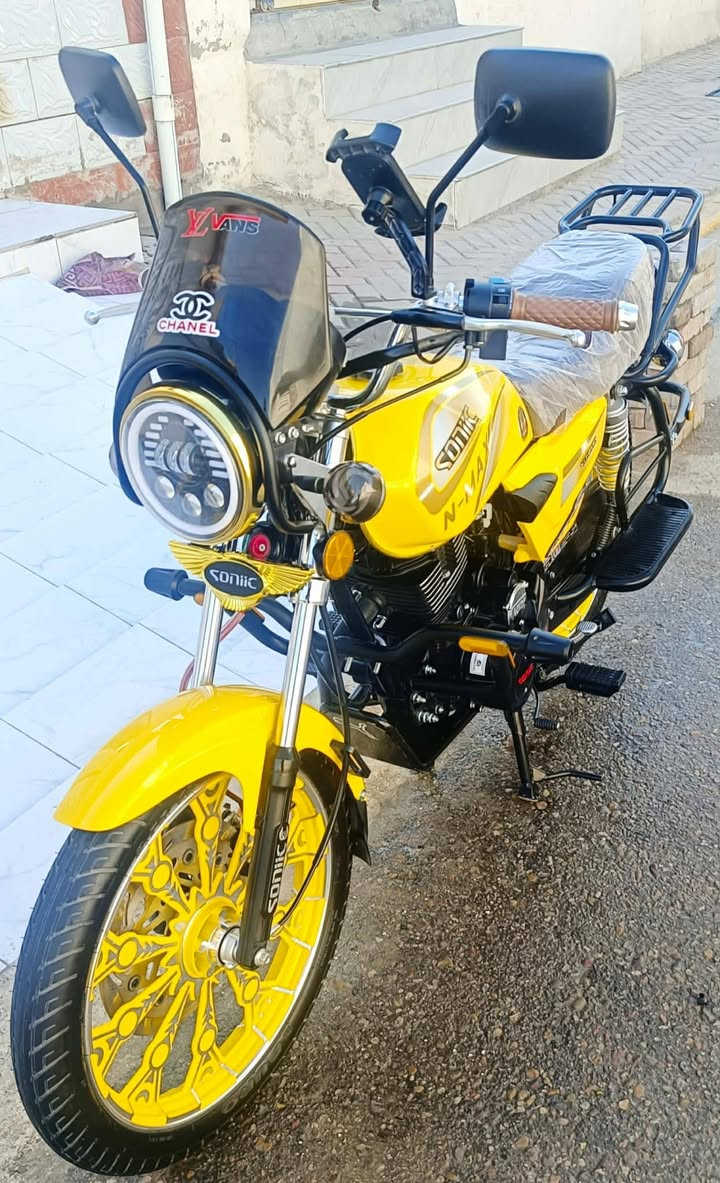 دراجه سونك نو ماكس مكينه ٢٠٠ دايون فول مواصفات دشبول اليكتروني ام بي ثري تشغيل عن بعد بصمه ورييمنوت ريمونت قفل عقل موديل 2027 درع امامي وخلفي أوراق سكنر من الوكيل دسك امامي دراجه جديده صارشهر طالعه من الوكيل بدهن الشركه سعرها مليون وميتين.
للأستفسار الاتصال على الرقم
***********
