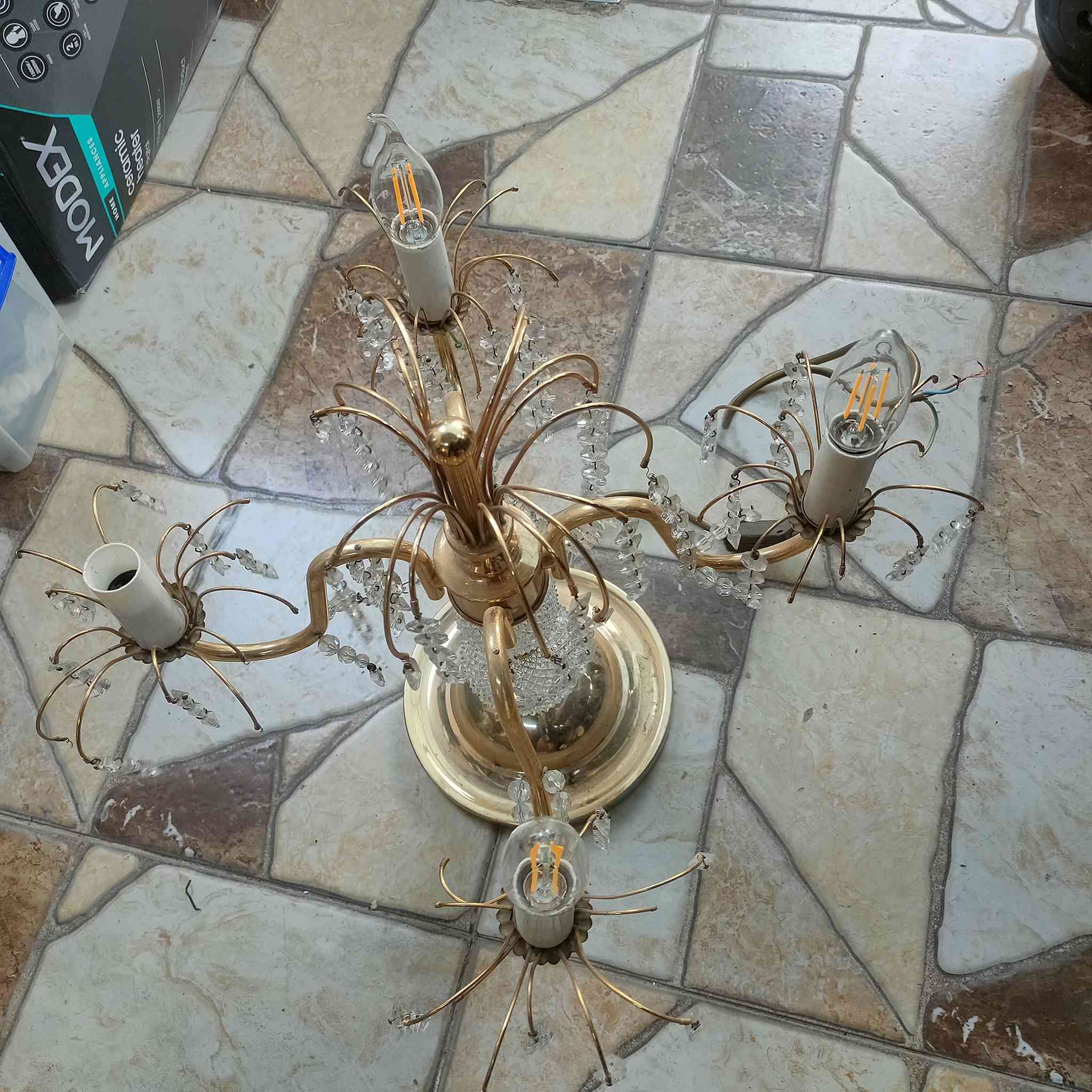 ثريات عدد 2 شغالات 50الف


**إذا كنت صاحب هذا الإعلان وتريد حذفه لأي سبب، رجاءا أرسل رسالة إلى الدعم الفني**