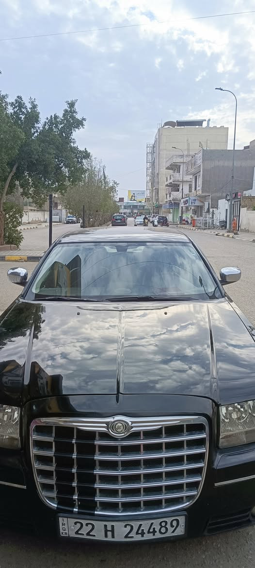 السلام عليكم
اوباما 2010 اصل. 
وارد كندي
بدون تبديل ولاضربه
 بيه جاملغ الامامي بارد وصبغته هو والبنيد 
مكينه 3 ونص اصل
تبريد قطعتين 
4 جوكات
تخم تاير جديد توني شاده 
مدوشمه عام جلد 
حداديه جديده 
السياره ماناقصها شي 
رقم اربيل راعيها يريد تحويل 
بيها مازدات اخذتهن ب3 اوراق 

السياره غرفتها كلش كلش جديده ومامشتغله ع الخط 
السياره احلى من الصور اصفاحها موس
سعره    125وبيه مجال
بالعافيه ع الي ياخذه
 ***********
‏‪***********‬‏
المكان كوت الهوره
