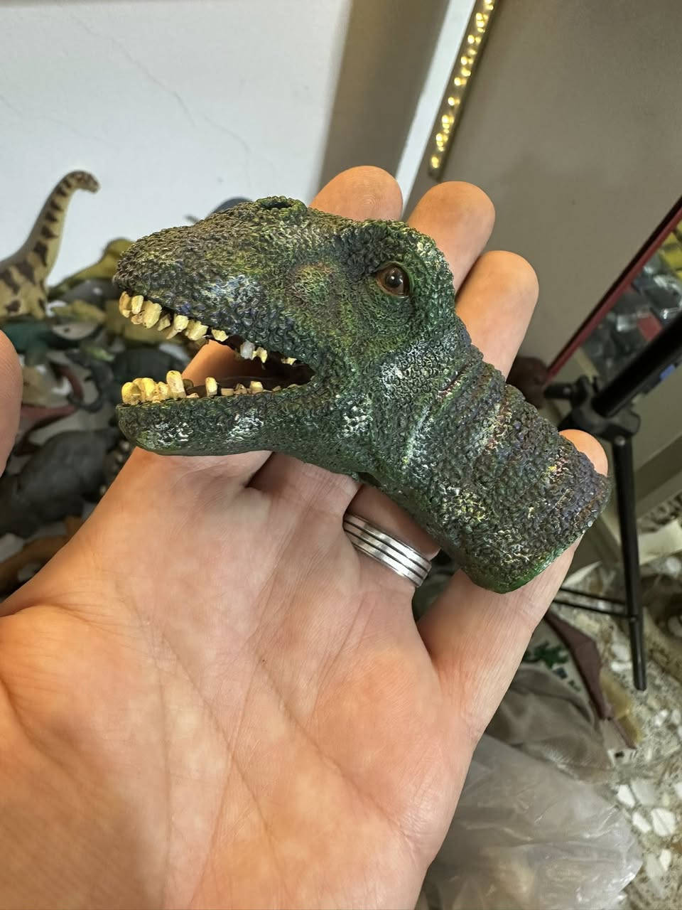 مجموعه ديناصورات اصليه مشكله اكثرها ماركه شلايش الالمانيه تباع مجموعه كامله فقط وبسعر مناسب للحجز خاص لطفا


**إذا كنت صاحب هذا الإعلان وتريد حذفه لأي سبب، رجاءا أرسل رسالة إلى الدعم الفني**