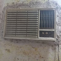 مكيف ال جي • يشتغل ثلج • بيع مستعجل