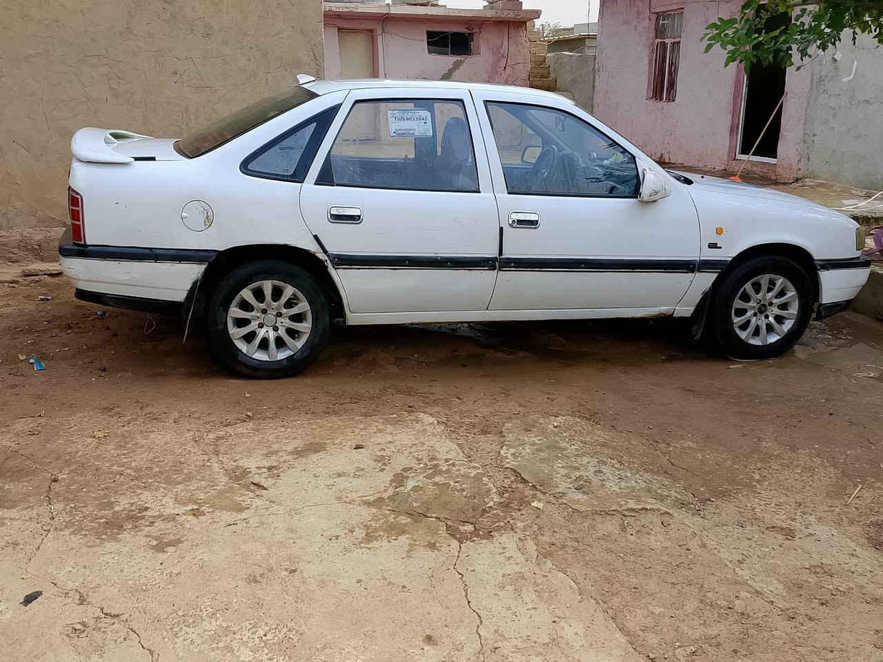 السلام عليكم فكتره حجم 18موديل 91رقم ابيض سنويها خضره صبغ دواير دوسات بونت تبديل باب السعر 44.        الرقم الشراي يدك على هاذا الرقم.   ***********
