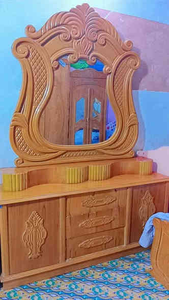 سلام عليكم غرفه صاج عراقي حلوه ستعمال قليل لبيع سعر مليون وبيه مجال مكاني بصره شط العرب كتيبان  وتساب ***********
